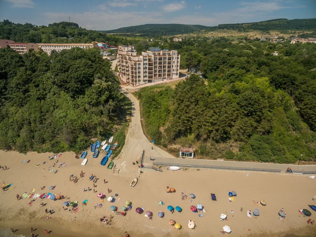 Moreto Seaside Aparthotel