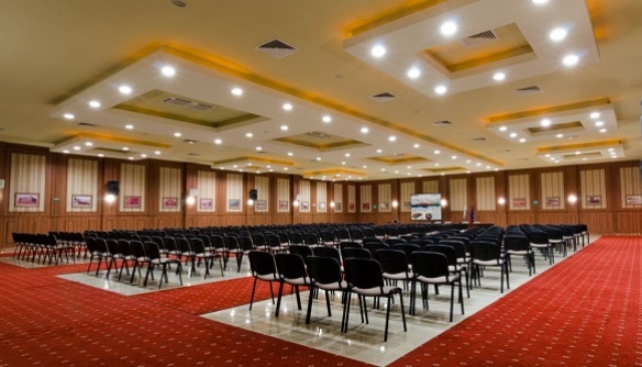 Multifunctional Hall